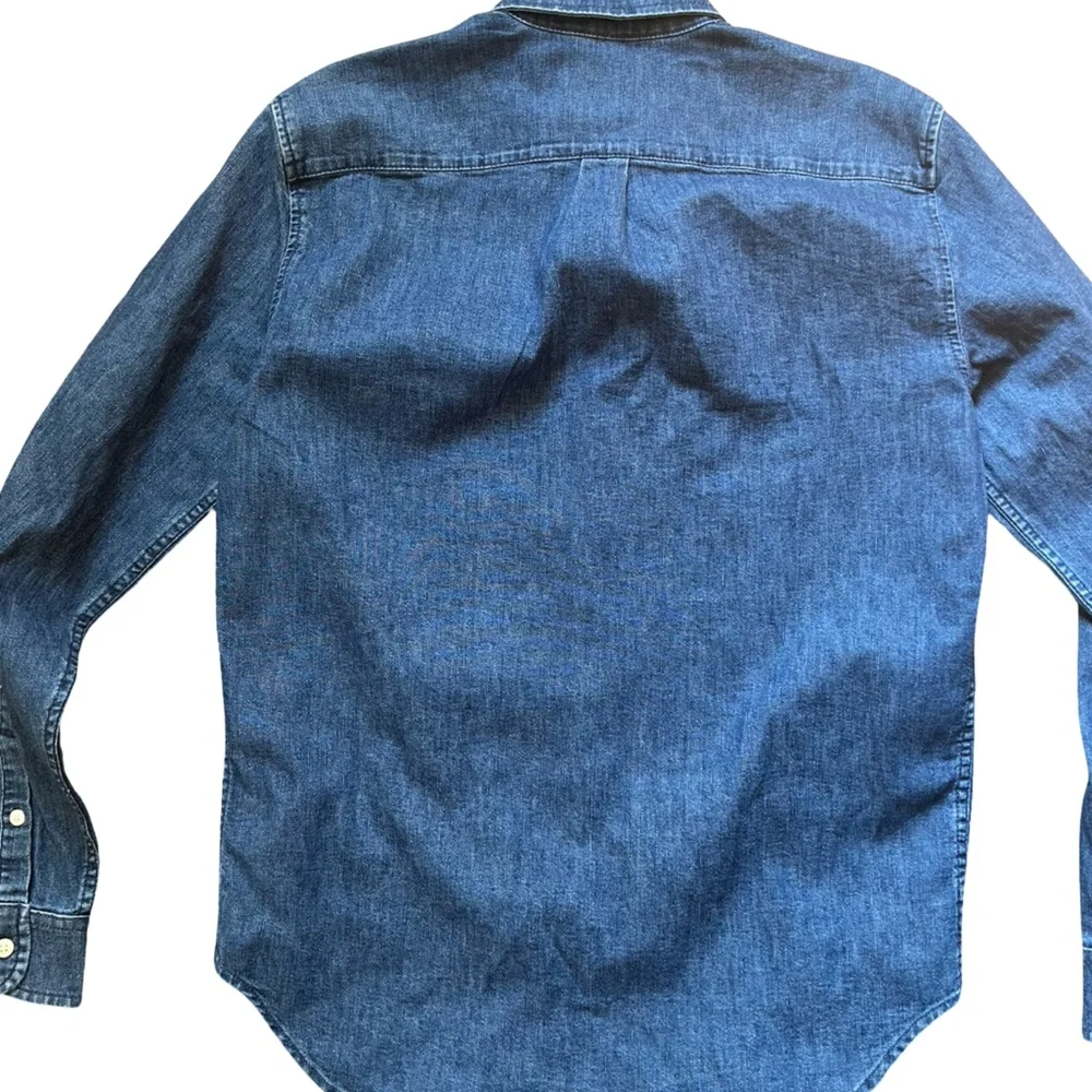 Gap Men’s Button down Denim Classic Shirt Size S - Picture 8 of 11